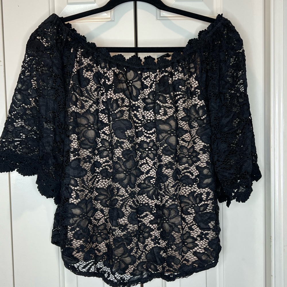 UMGEE Black lace off the shoulder top.